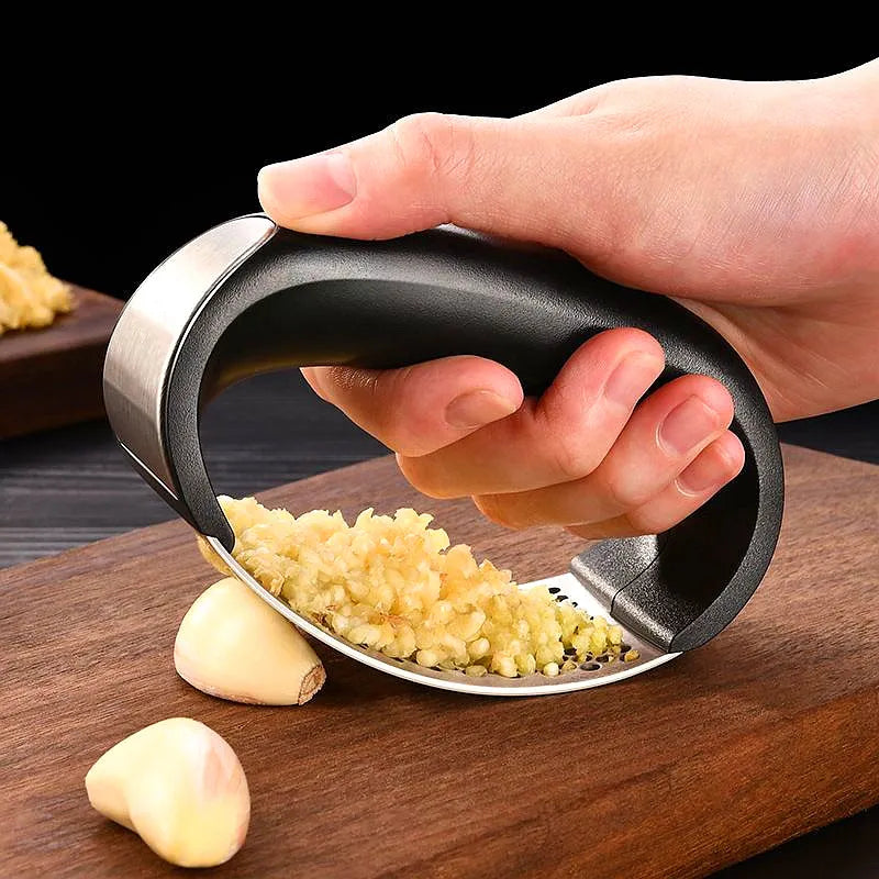 Stainless Steel Garlic Press Crusher Fruit Vegetable Kitchen Gadget